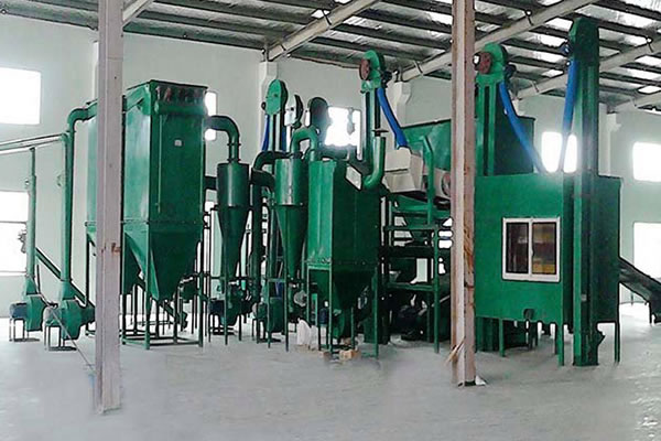 Equipment for dismantling, crushing, and sorting household appliance circuit boards